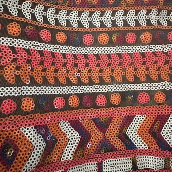 Brand New - Banana Republic Aztec Sequin Skirt -- Size 14 - Picture 3 of 6